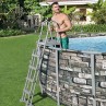 Escada de segurança para piscina de superfície